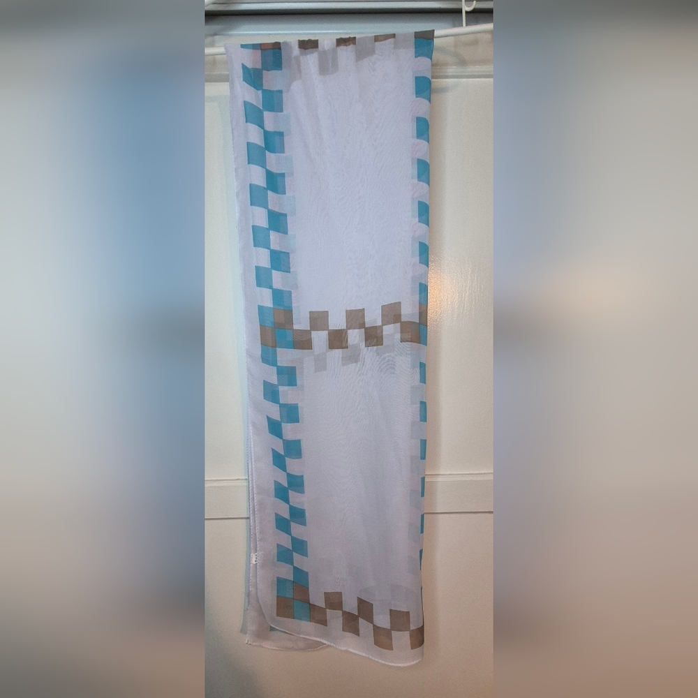 Colorful Checker Pattern Scarf - Picture 2 of 3